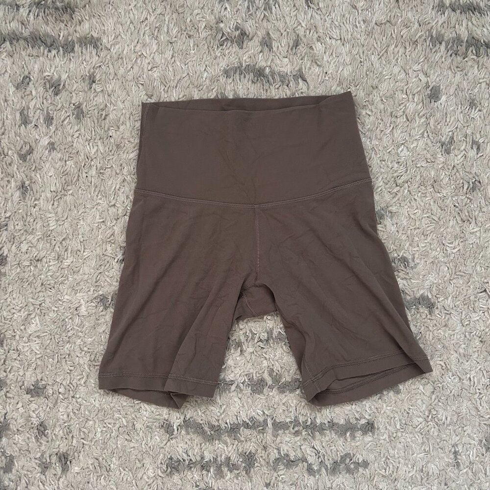 *3 for $15* TNA Butter taupe bike shorts, small